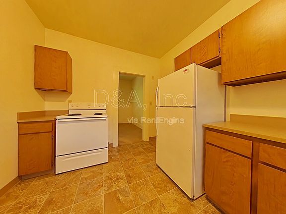 3rd image of 633 NW 13th St #B