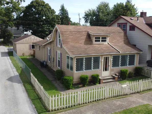 120 S Zane Ave, Lancaster, OH 43130