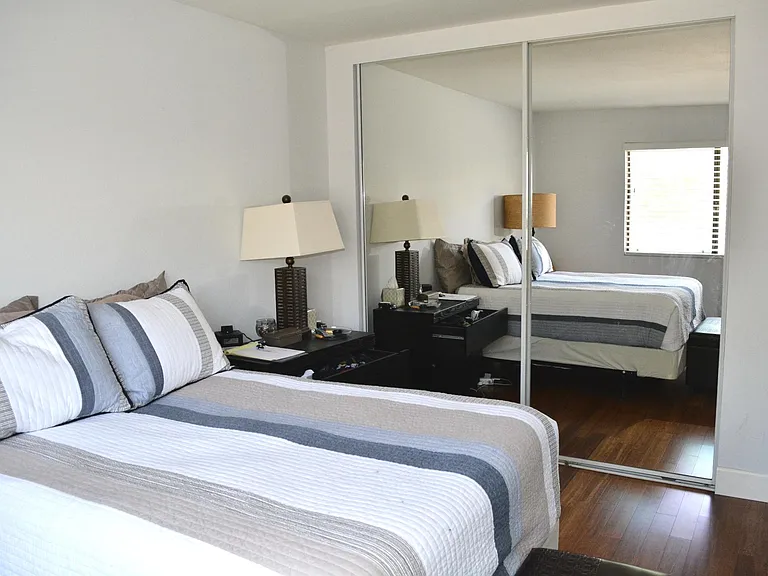 2491 Purdue Ave #201 — Photo 29