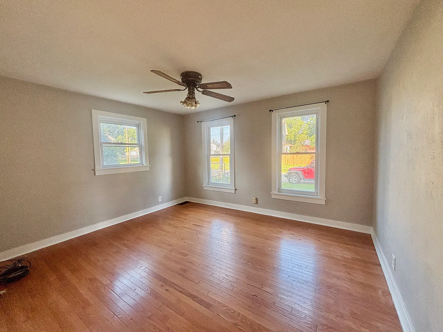 3 bed, 1512 sqft, $1,350 — Photo 4