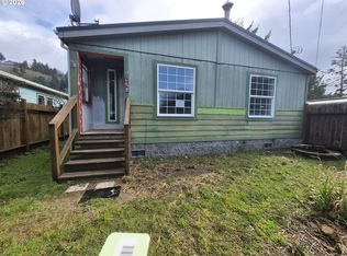 648 S Coral St, Rockaway Beach, OR