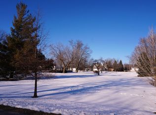 3520 Atlantic Ave, Gurnee, IL 60031