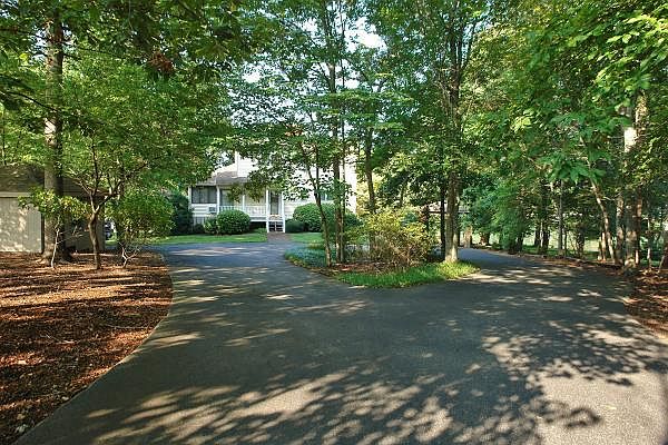 1st image of 213 Needlewood Dr