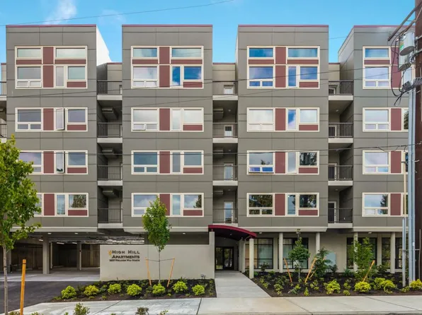 18525 Firlands Way N, Seattle, WA 98133