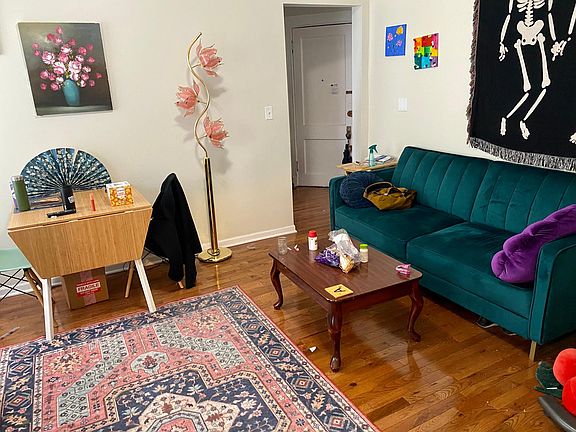 2nd image of 1222 W Leland Ave #3N