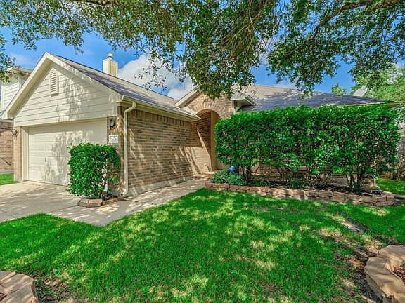 2nd image of 2889 Sun River Ln