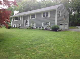 3 Silver Lakes Dr, Darien, CT 06820