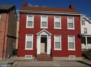 309 E Queen St, Chambersburg, PA 17201