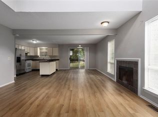 8953 Hauser St, Lenexa, KS 66215