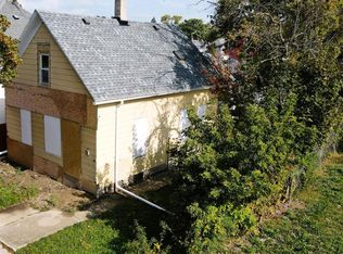 1907 Clark STREET, Racine, WI 53403