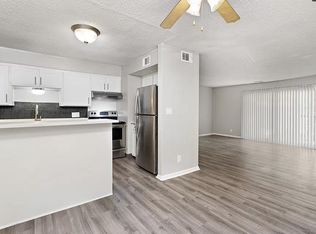4033 Oak St APT H, Kansas City, MO 64111