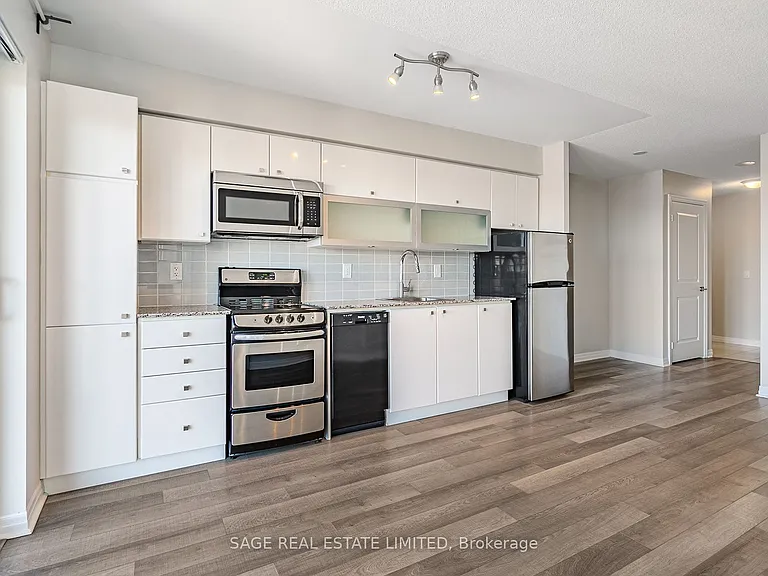 275 Yorkland Rd #1804 — Photo 9