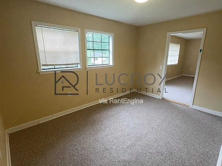 346 Mason Blvd — Photo 7