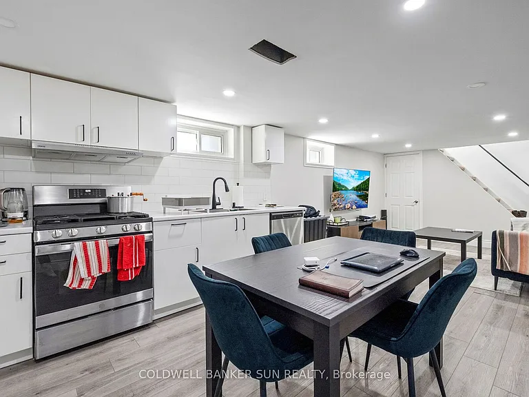 20 Maple Ln #BASEMENT — Photo 13