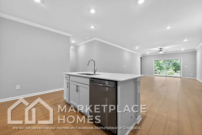 15581 Ruthie Lynn Dr — Photo 9