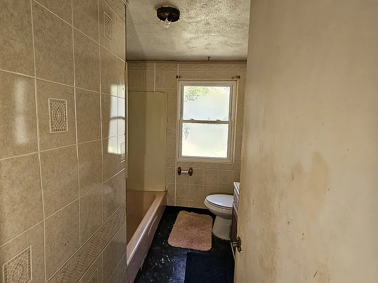 1611 Mousette Ln — Photo 8