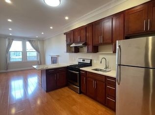 22 Margrave Pl APT 4, San Francisco, CA 94133