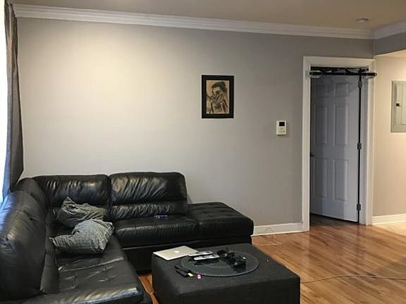 5th image of 3165 Emmons Ave APT 2M