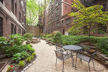 Rented by Nest Seekers International