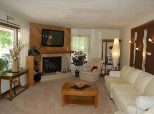 3308 S Manor Dr, Oregon, IL 61061