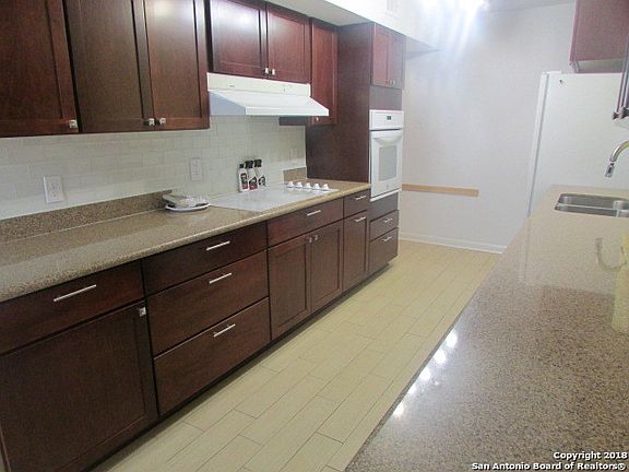 3rd image of 9515 Lantana Dr