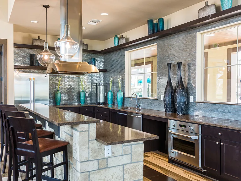 Estate at Woodmen Ridge — Photo 17