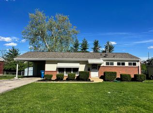 1216 Arrowhead Dr, Saint Louis, MO 63132