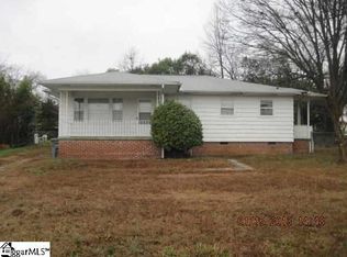 209 E Marion Rd, Greenville, SC 29617