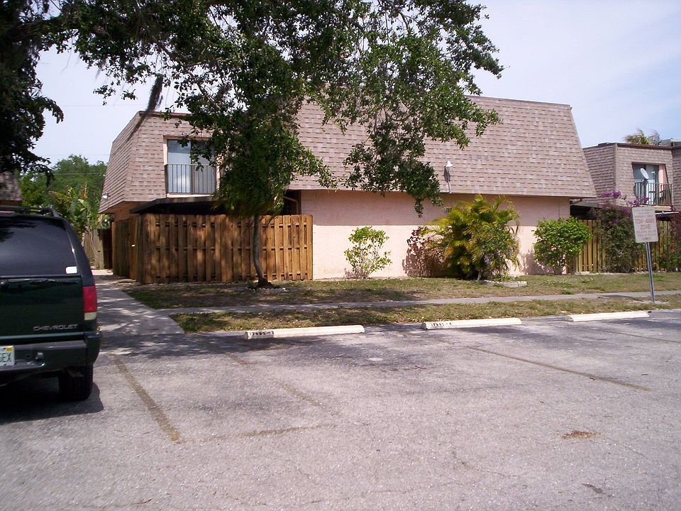 1st image of 17995 San Juan Ct APT 3