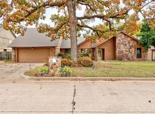 524 Three Oaks Dr, Midwest City, OK 73130