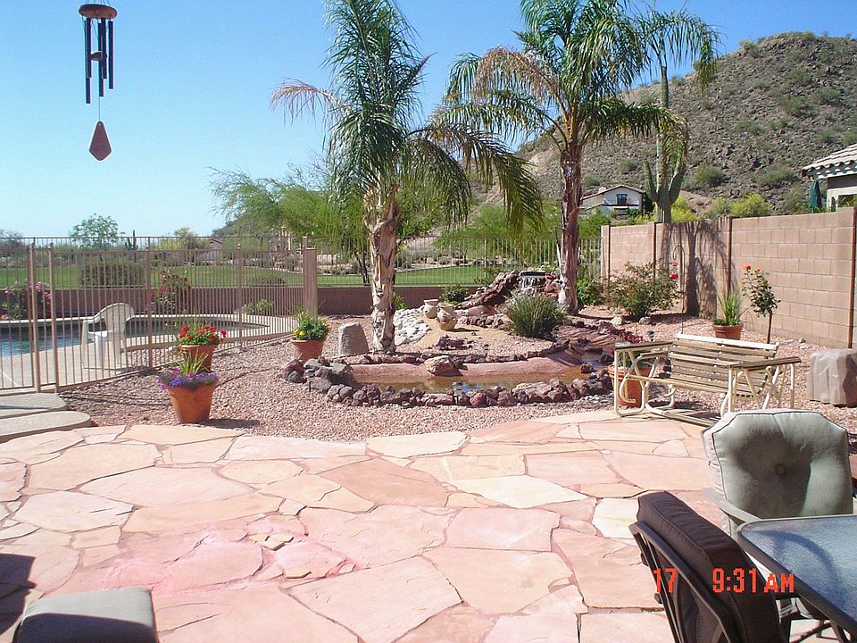 Flagstone patio, Pond/Stream/Waterfall