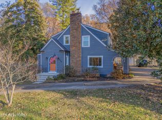 2624 Delrose Dr, Knoxville, TN 37914