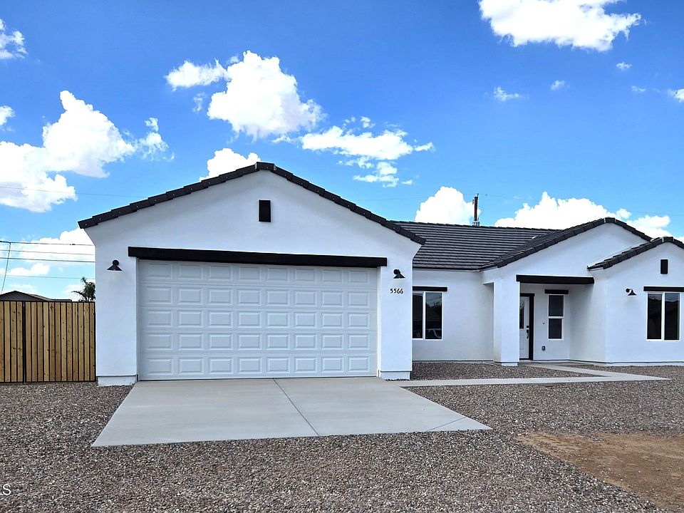 1st image of 5566 E VISTA GRANDE --