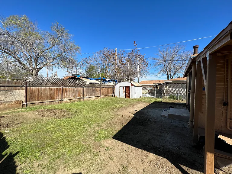 437 Oildale Dr — Photo 27