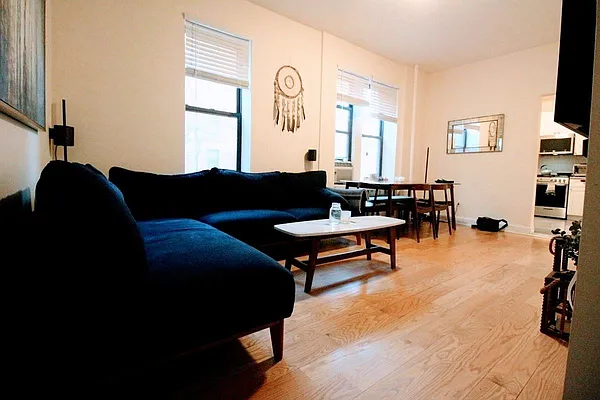 Rented by Luxor Homes & Investment Realty | media 11