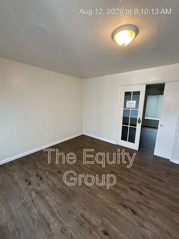 2 bed, 1.0 bath, $1,450 — Photo 2