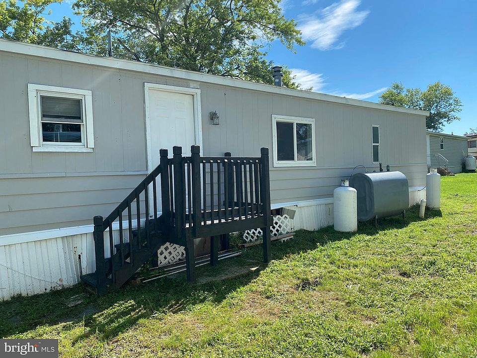 122 Butcher Dr Norristown PA Zillow