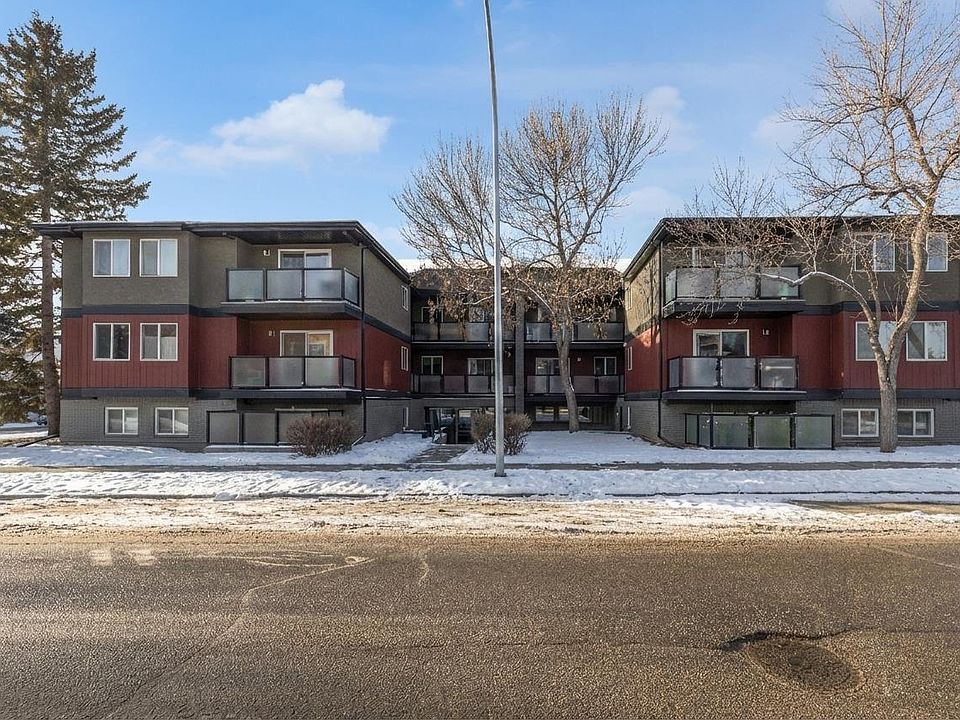 1st image of 1915 26th St SW #202
