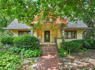 1210 Sweetbriar Rd, Madison, WI 53705