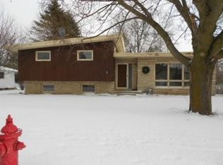 1017 Madison St, Beaver Dam, WI 53916
