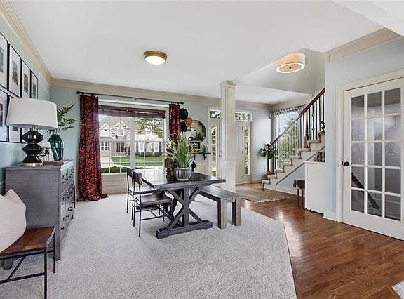 5th image of 12345 N Woodbine Ave