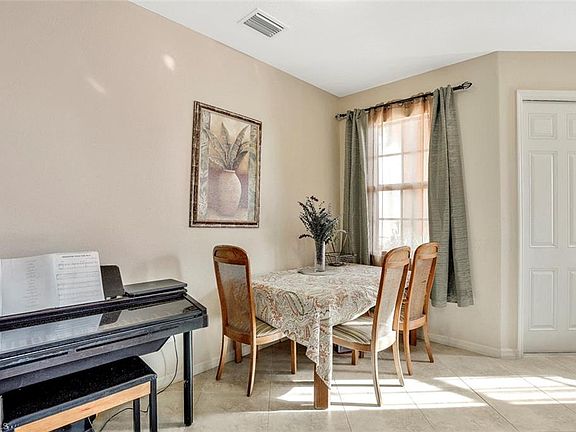 5th image of 8788 Javiera Way APT 8402