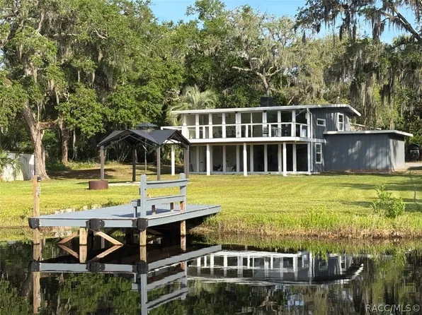 6466 N Lakeside Dr, Hernando, FL 34442