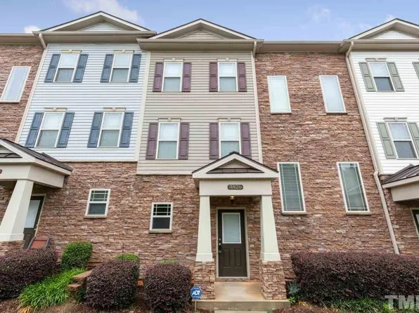 3826 Amelia Park Dr, Raleigh, NC 27606