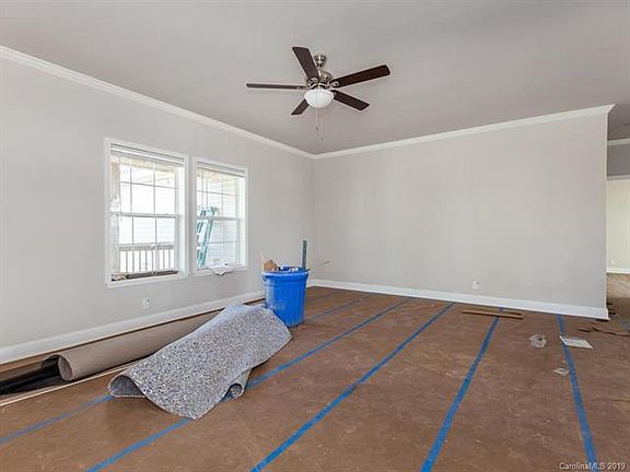 5th image of 11 W Northwoods Ct #7