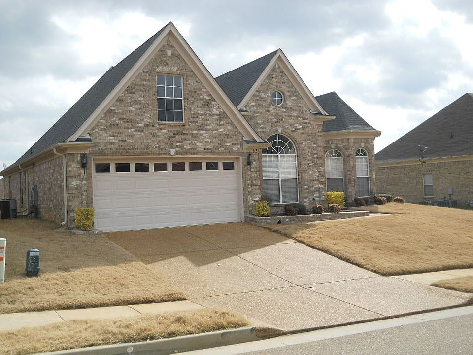 1st image of 1568 Lawson Dr