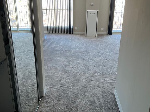 4th image of 1212 N Lasalle St #2606