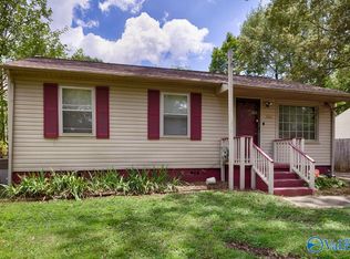 426 S Plymouth Rd NW, Huntsville, AL 35811