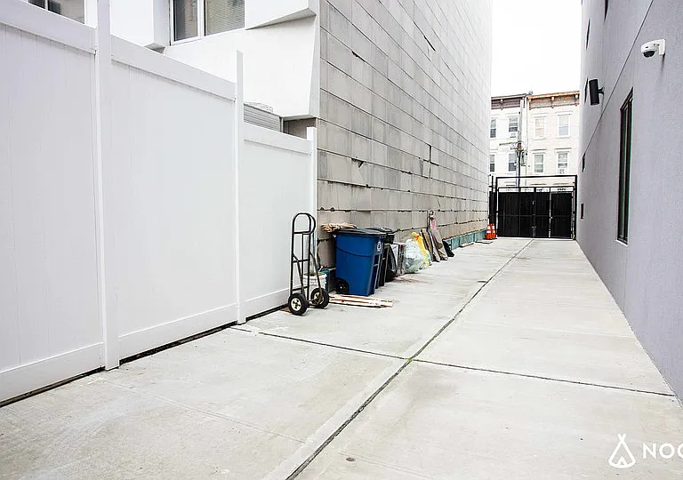 783 Knickerbocker Ave #116 — Photo 19
