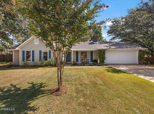 103 Casa Urbano Dr, Clinton, MS 39056